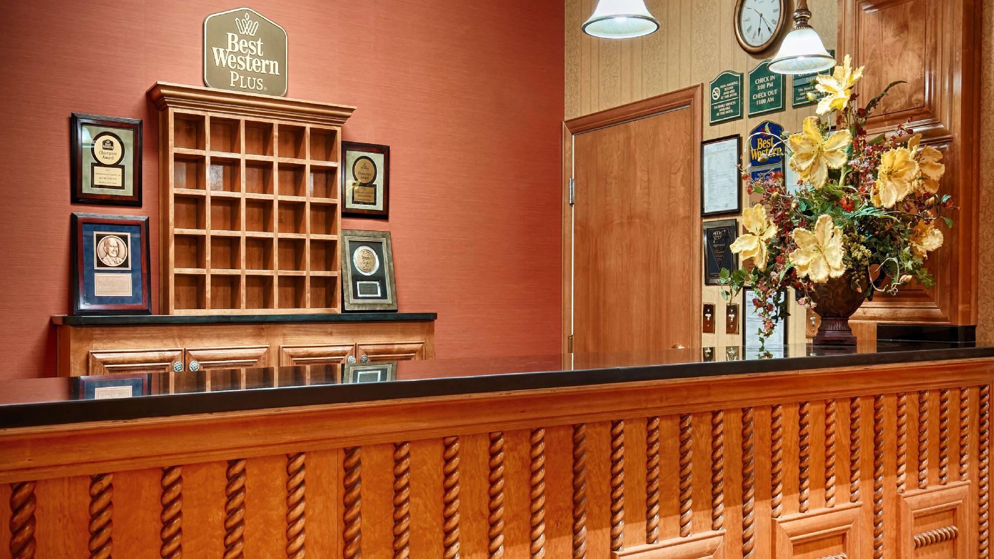 Best Western Plus Bradbury Inn And Suites Waycross Zewnętrze zdjęcie